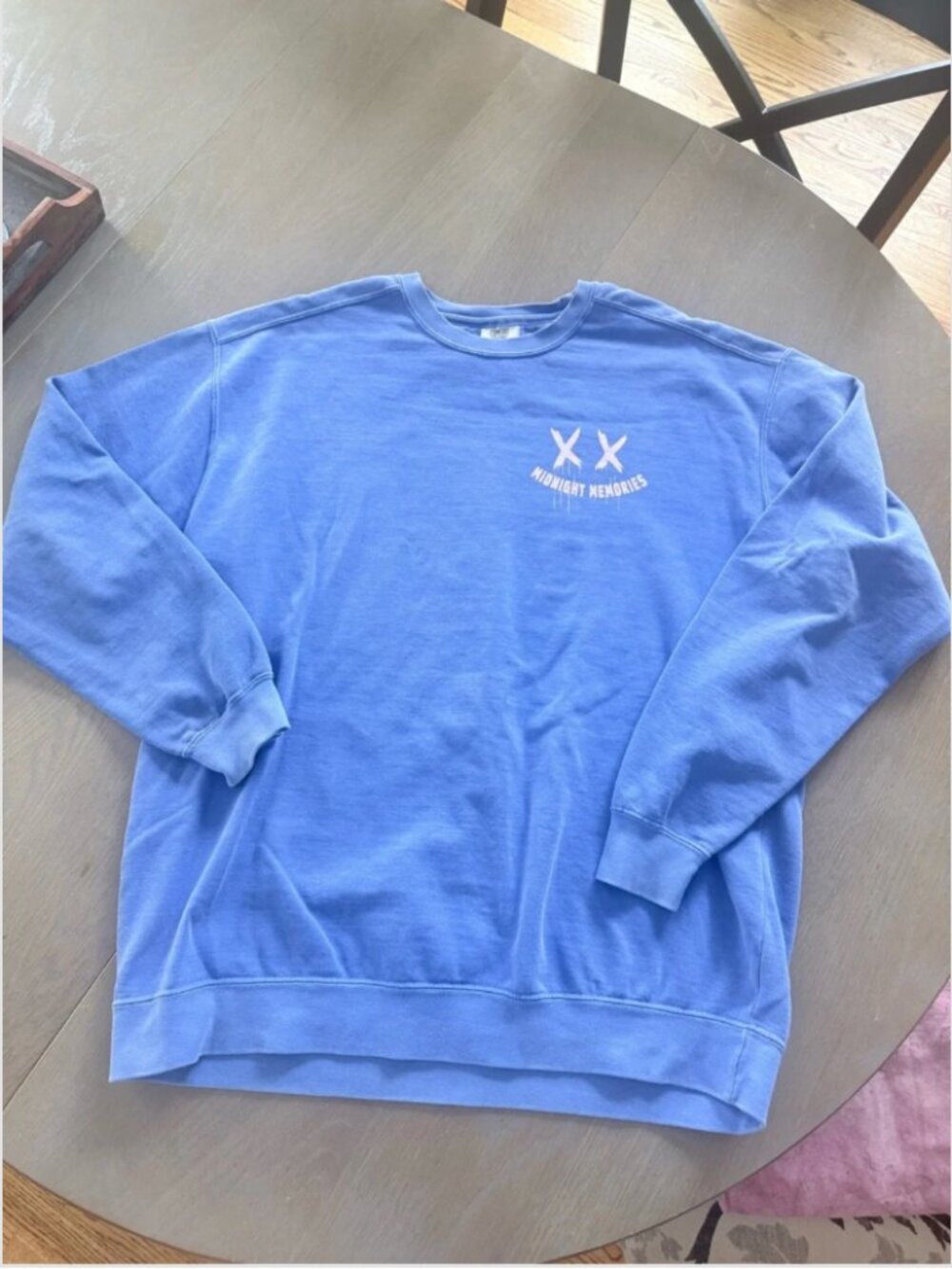 Women’s Blue midnight memories sweatshirt